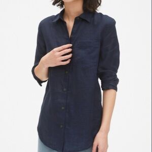 NWT Gap 100% Linen Navy Boyfriend Button Down Shirt Size Medium